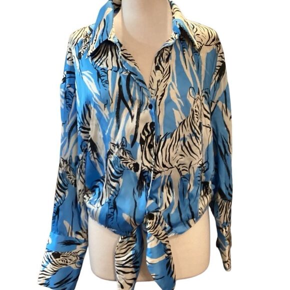 Zebra print satin blouse size Medium - Picture 6 of 12